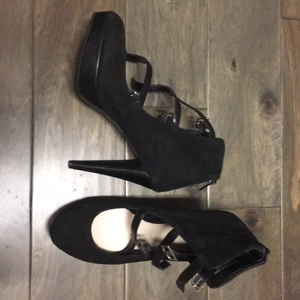 Shoes bar 111 gentle wear worn once
